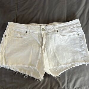 Paige White Denim Shorts. Sz 31